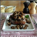 Filet Mignon with Mushrooms and Pinot Sauce