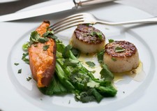 Seared Sea Scallops With Ginger-Lime Butter