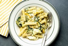 Summer Pasta With Zucchini, Ricotta and Basil