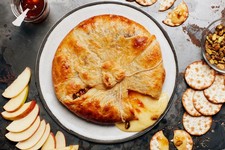 Mushroom-Stuffed Brie en Croute