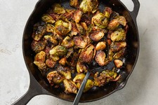 Roasted Brussels Sprouts with Garlic