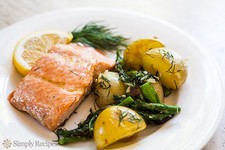 Oven-roasted Salmon, Asparagus and New Potatoes