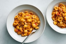 Roasted White Bean and Tomato Pasta