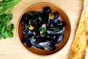 Steamed Mussels With Garlic and Parsley